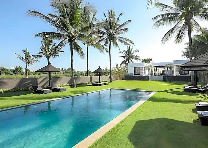 Black - Absolute Beachfront Kerambitan