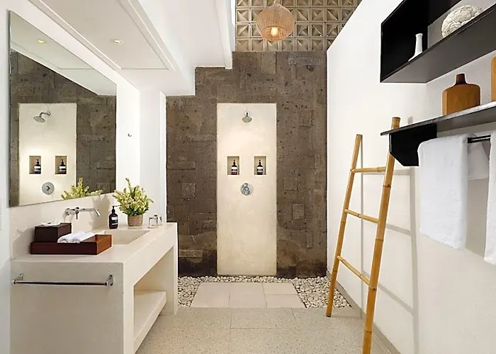 Black - Absolute Beachfront Hotel 4*